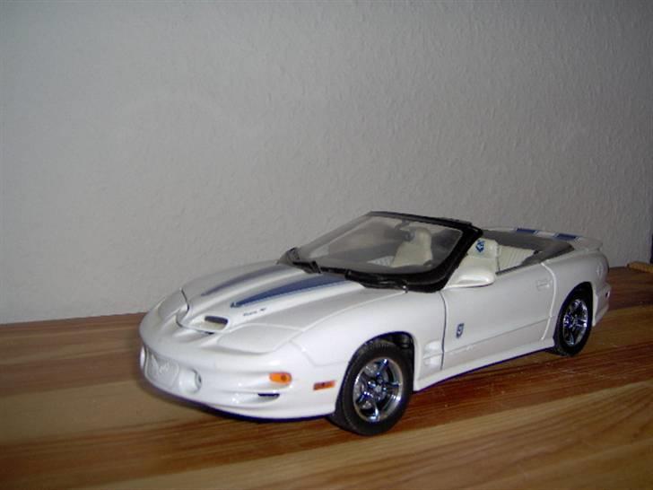 Mine modelbiler 1:18 - Pontiac firebird billede 59