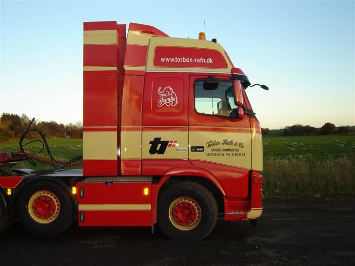 Volvo FH16 660 8x4 - Ja lastbilen er 3.98 m høj til toppen af skabet.. billede 15