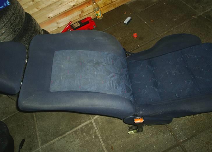 Her en lille guide hvordan du kan rense din sæder. - Her har jeg taget bunde men ikke rygen ... billede 9