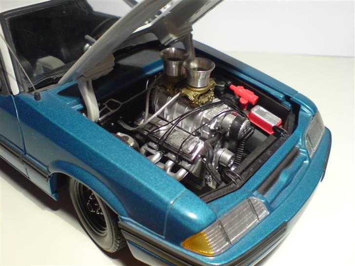 MODEL BILER i størrelse 1:43-1:24 og 1:18  billede 21