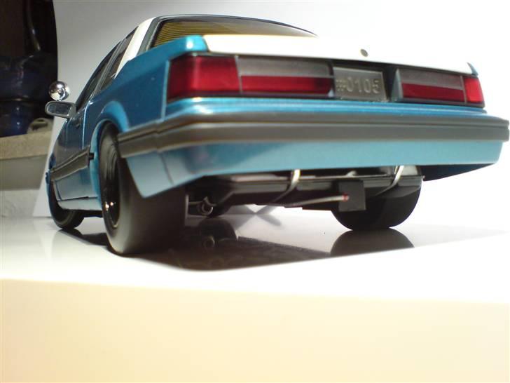 MODEL BILER i størrelse 1:43-1:24 og 1:18  billede 22