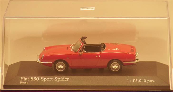 Mine 1:43 modelbiler - FIAT 850 Sport Spider, Minichamps 1:43 billede 21