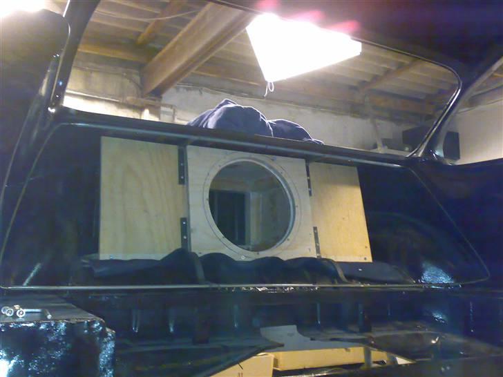 Glasfiber guide (anlæg i Karman Ghia) - Husk at regne evt. tæpper og lign. med... billede 22