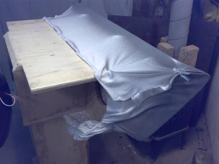 Glasfiber guide (anlæg i Karman Ghia) - Så tørre det ved ovnen....
 billede 30