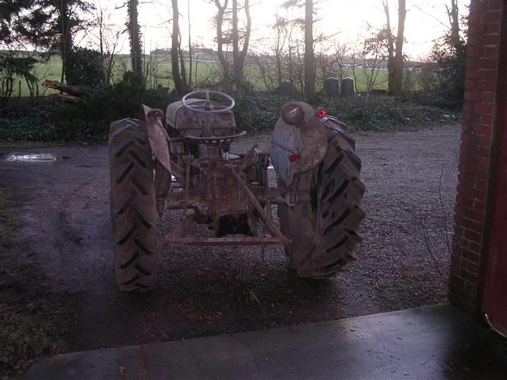 Renovering af æ gammel ferguson - Sådan så den ud da jeg købte den billede 2