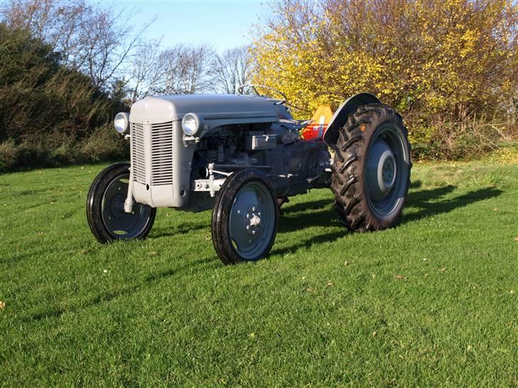 Renovering af æ gammel ferguson - Det færdige resultat af 3 måneders arbejde billede 28