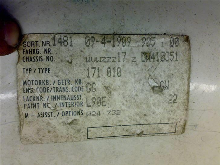 Golf 1 2000E/16V Oettinger projekt - Den originale type seddel fra inderskærmen i bagagerummet billede 12