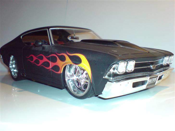 MODEL BILER i størrelse 1:43-1:24 og 1:18  - Jada Toys Big Time Muscle.

Chevrolet Chevelle

Str: 1:18 

Denne model er super fed i virkeligheden, klart en af mine favorit muskel biler... billede 94