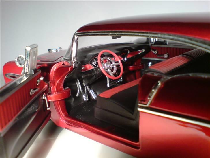 MODEL BILER i størrelse 1:43-1:24 og 1:18  billede 100