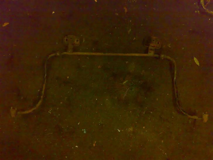 Golf 1 2000E/16V Oettinger projekt - Krængningsstabilisator for, er fundet frem og skal klargøres billede 16