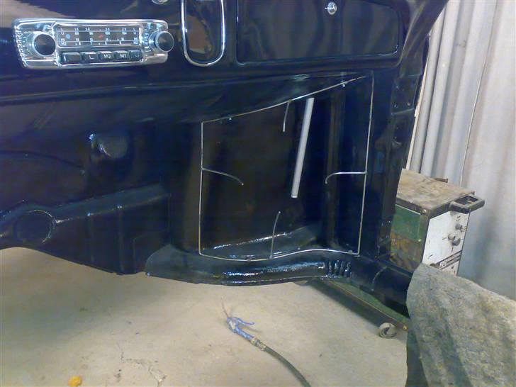 Glasfiber guide (anlæg i Karman Ghia) - Et par pinde på... billede 52