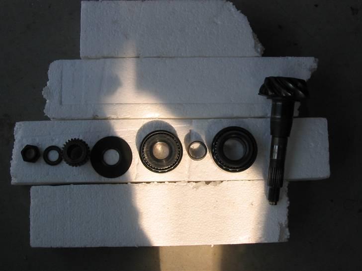 Renovering af bagtøj - Her er alle de dele som sidder på spidshjulet, og i rækkefølge billede 2