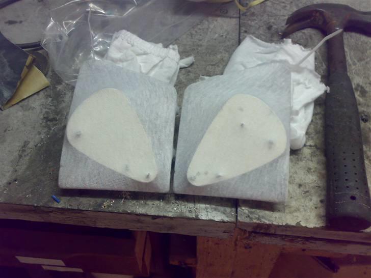 Glasfiber, polyester og et stræklagen fra jysk :-) - Så er det næsten tid til polyester - det ser helt lovende ud allerede. billede 13