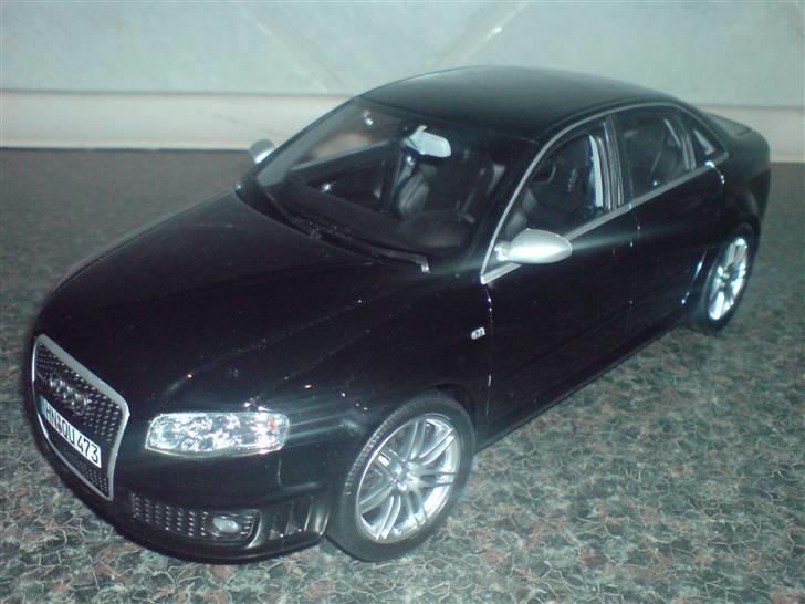 Audi modelbiler i 1:18 billede 8