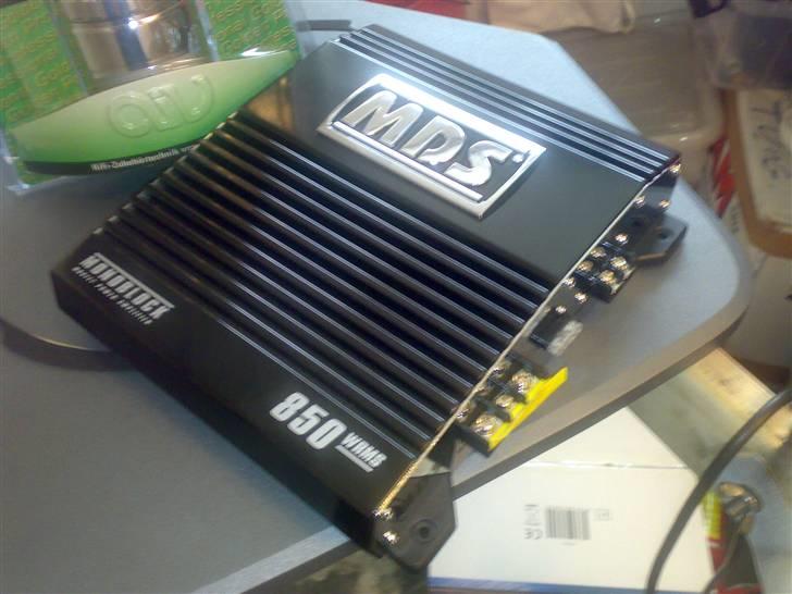Anlæg i bagagerum - MDS 850W monoblock billede 3