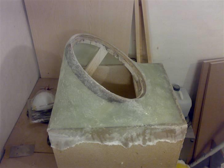 Anlæg i bagagerum billede 9