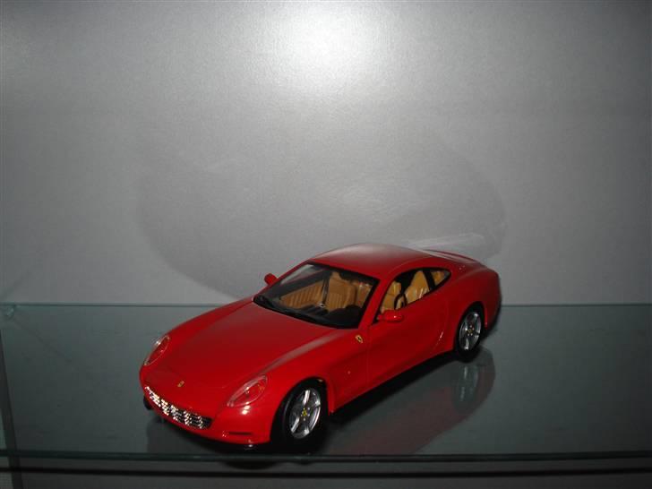 Modelbiler 1:18 1:43 1:87 m.m. - Ferrari 612 Scaglietti. billede 43