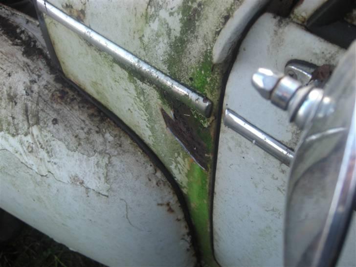 Volvo pv 445 projekt - Den er lidt dårlig spartlet billede 19