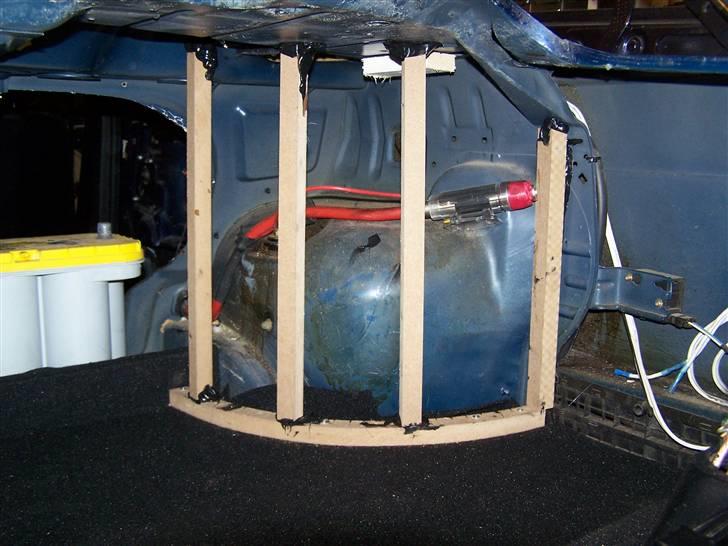 Alpine f1 status projekt - Så skal der laves bagagerum her ses venstre side billede 6