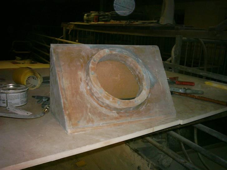 Anlæg i AW11 targa - Kasserne til kickbas "udbygges", så magneterne kan være der. billede 25