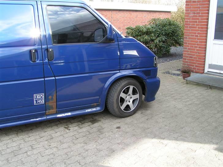 T4 projekt. - Er set en del af det rust den havde billede 4