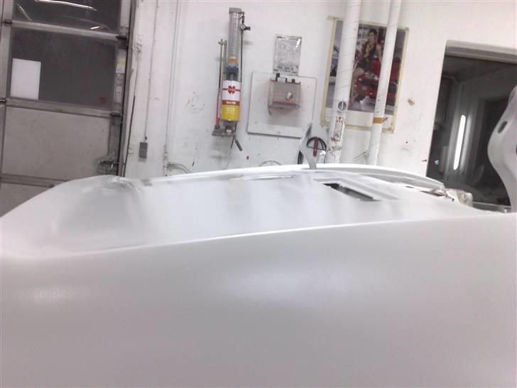 Corvette stingray lakering´s projekt - Grunder med 2k epoxy grunder og en gang sprøjte spartel..
den er faktisk blevet nogenlunde lige.. billede 41