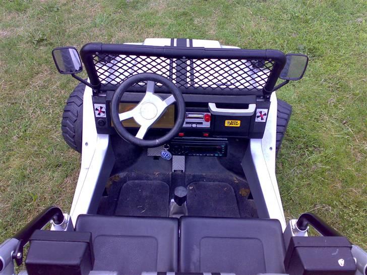 Gejlet El-bil til ungerne - Lækker kabine.. Læder look.. hehe billede 7