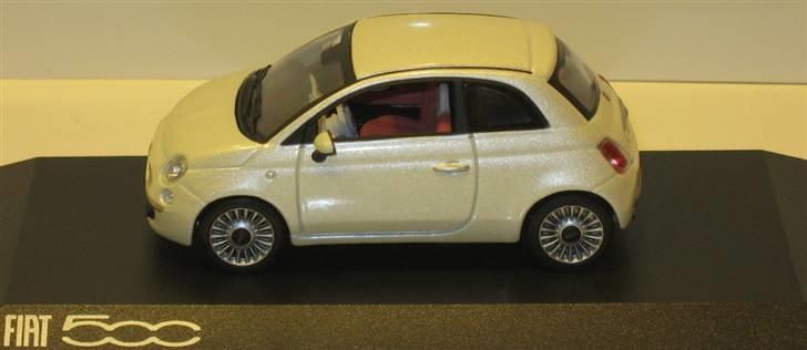 Mine 1:43 modelbiler - 2007 FIAT 500, Norev billede 60