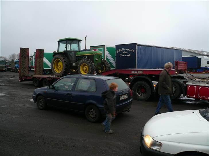 Billeder af den nye og gammel traktor billede 2