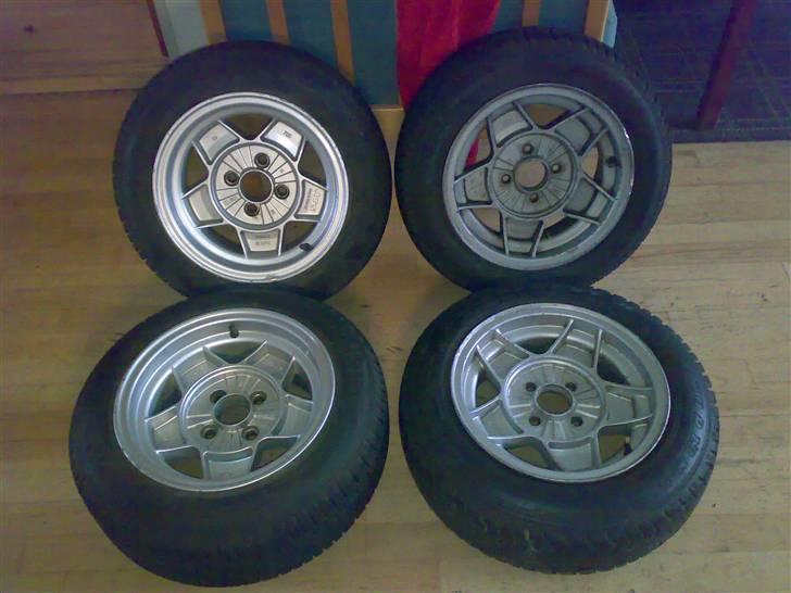 Tysker Fælge samlingen - Ats 6X13 et 13 og 7X13 et 03..!! med 165/65-13 vinter dæk billede 48