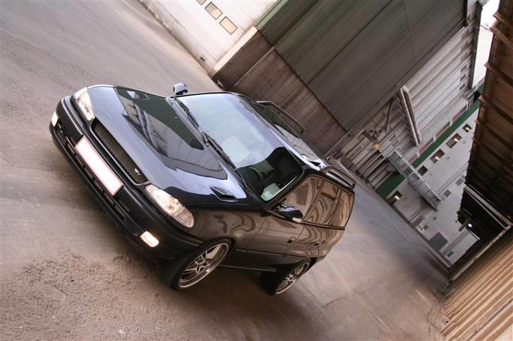 Min "gamle"Astra F C20XE Irmscher Caravan billede 7