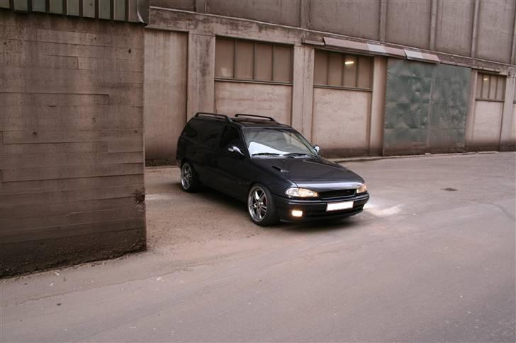 Min "gamle"Astra F C20XE Irmscher Caravan billede 9