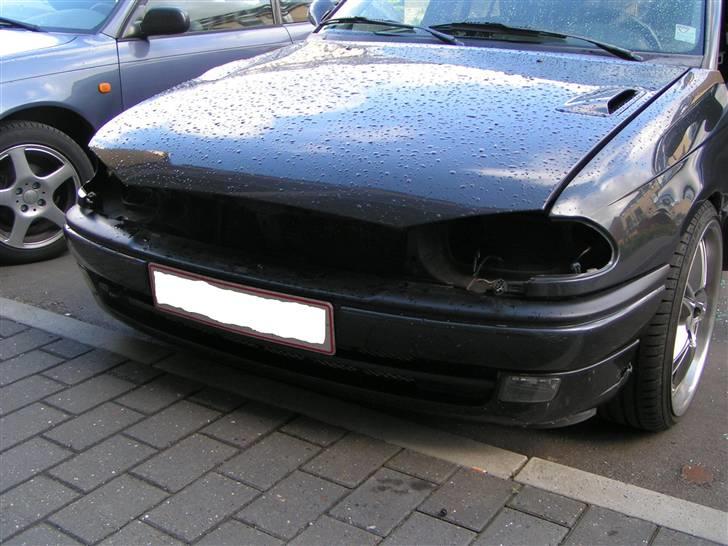 Min "gamle"Astra F C20XE Irmscher Caravan - Angel Eyes + special lavet frontgrill er stjålet...:-( billede 29