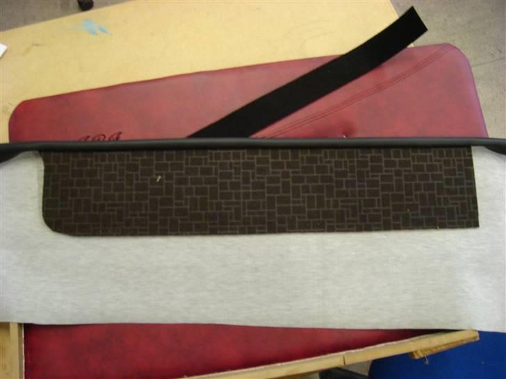 Gammeldags dørside - Indersiden af lommen, inden den montres billede 9