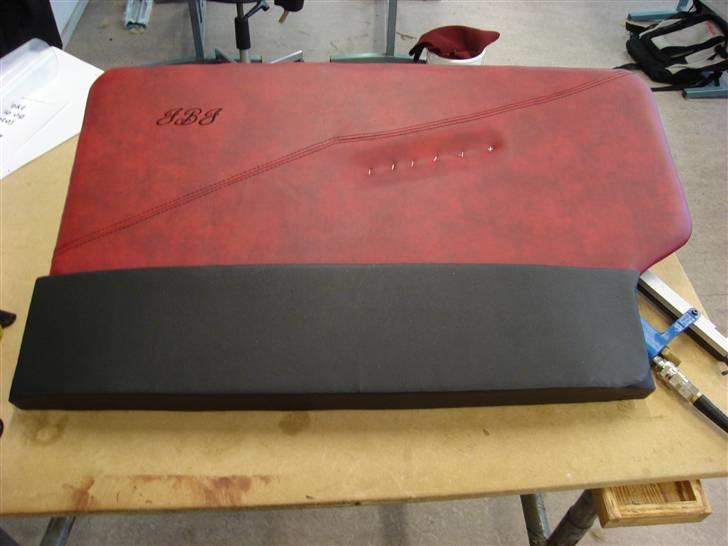 Gammeldags dørside - Ja, så mangler håndtaget og bagbeklædningen bare billede 14