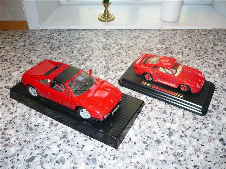 Modelbiler (Porsche og Ferrari) billede 1