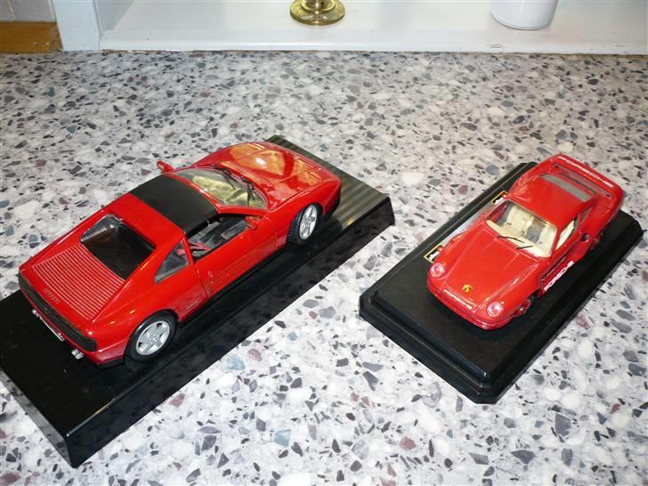 Modelbiler (Porsche og Ferrari) billede 3