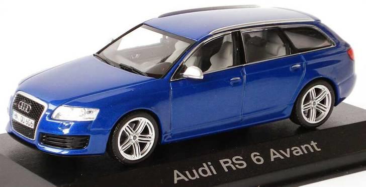 MODEL BILER i størrelse 1:43-1:24 og 1:18  - Audi RS6 Avant 2008 model fra Minichamps

Str: 1:43 billede 144