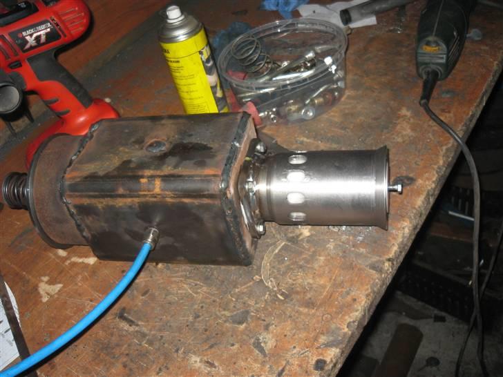 Traktor Trækker... - Den hjemmelavede Bov monteret på Backfire ventilen.... billede 17