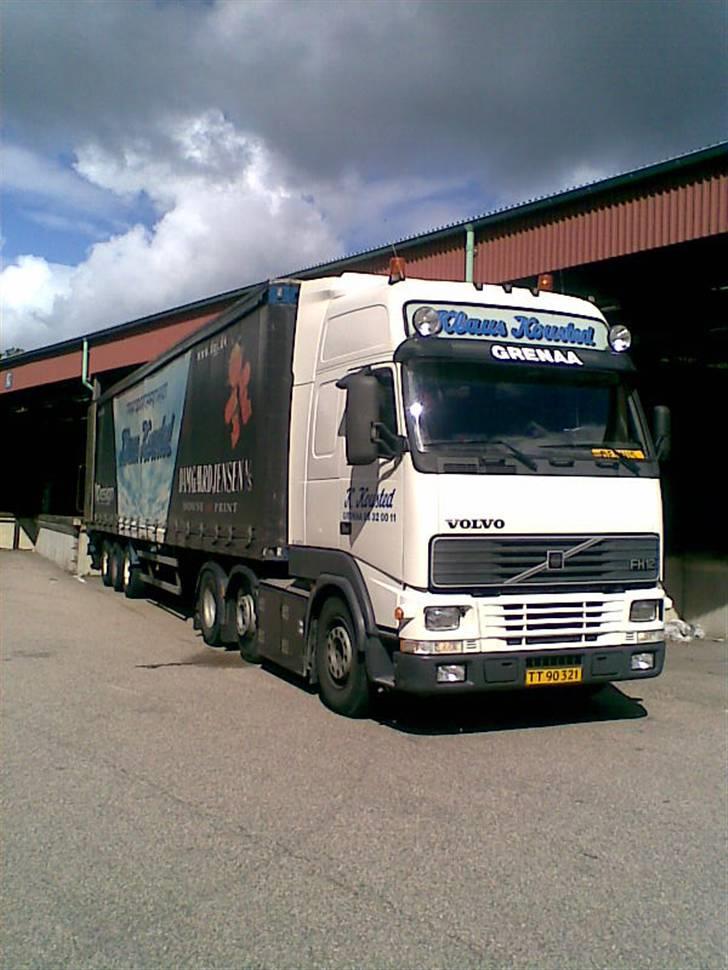 Lastbiler - Dennis Volvo FH12 skudt i Sverige billede 5