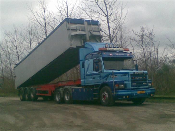 Scania T143 billede 17