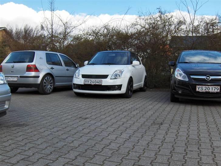 Suzuki swift 1.3 hvid billede 9