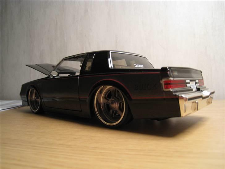 Lamborghini Murciélago og Buick Grand National billede 5