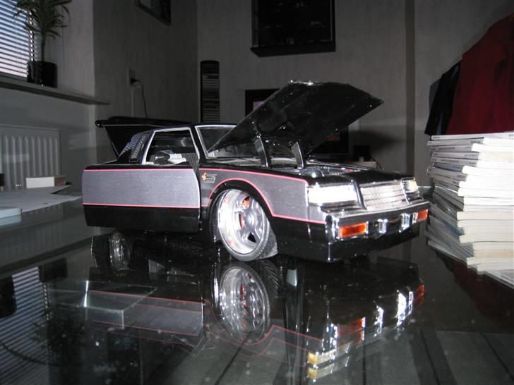 Lamborghini Murciélago og Buick Grand National billede 11