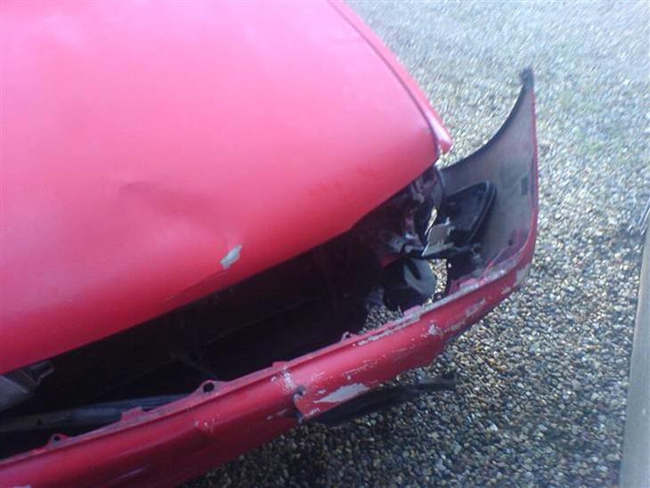 {{currentPhoto.altText}} billede {{currentPhoto.number}}