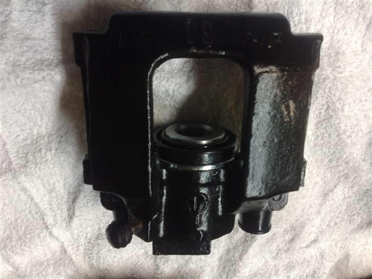 Sandblæsning og lakering af Bremsekalibre. billede 12