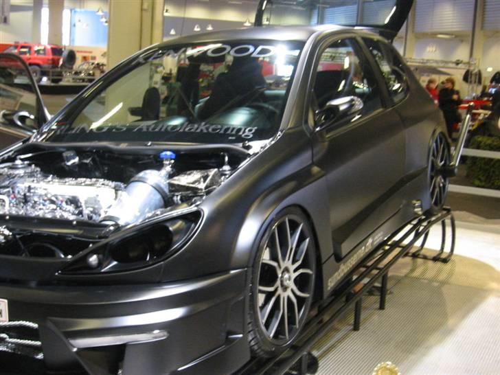 Turen går til vw fabrik i Tyskland + - Fra en udstilling ved Fabriken billede 6