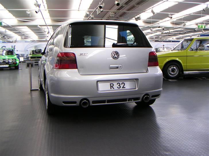 Turen går til vw fabrik i Tyskland + billede 2