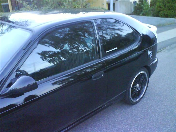 Min corolla <3 R.I.P. - Tjaa. en tur i Roskilde med min sukkermus.. (bilen) billede 4