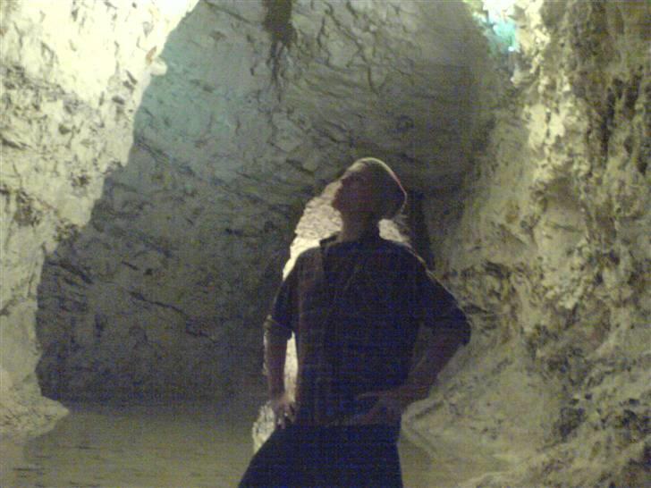 Tur til Mønsted kalk-grubber - Min bror og kalk billede 2